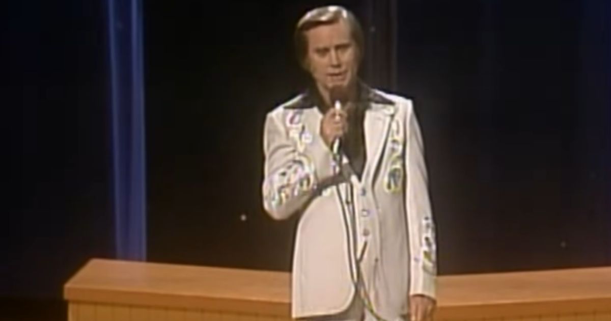 George Jones – He Stopped Loving Her Today
